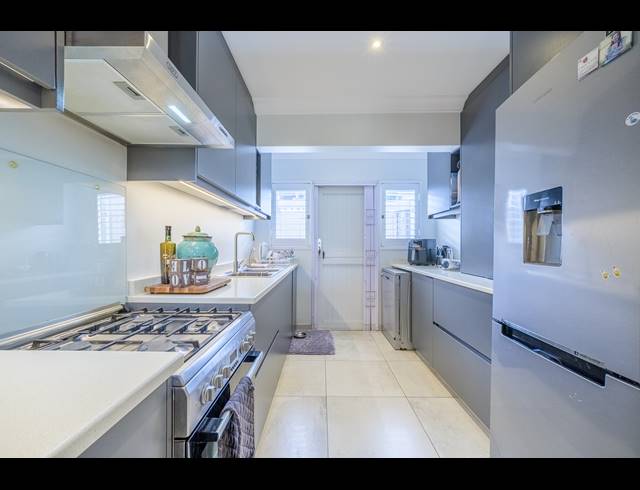 3 BEDROOM SIMPLEX FOR SALE IN SOMERSET PARK